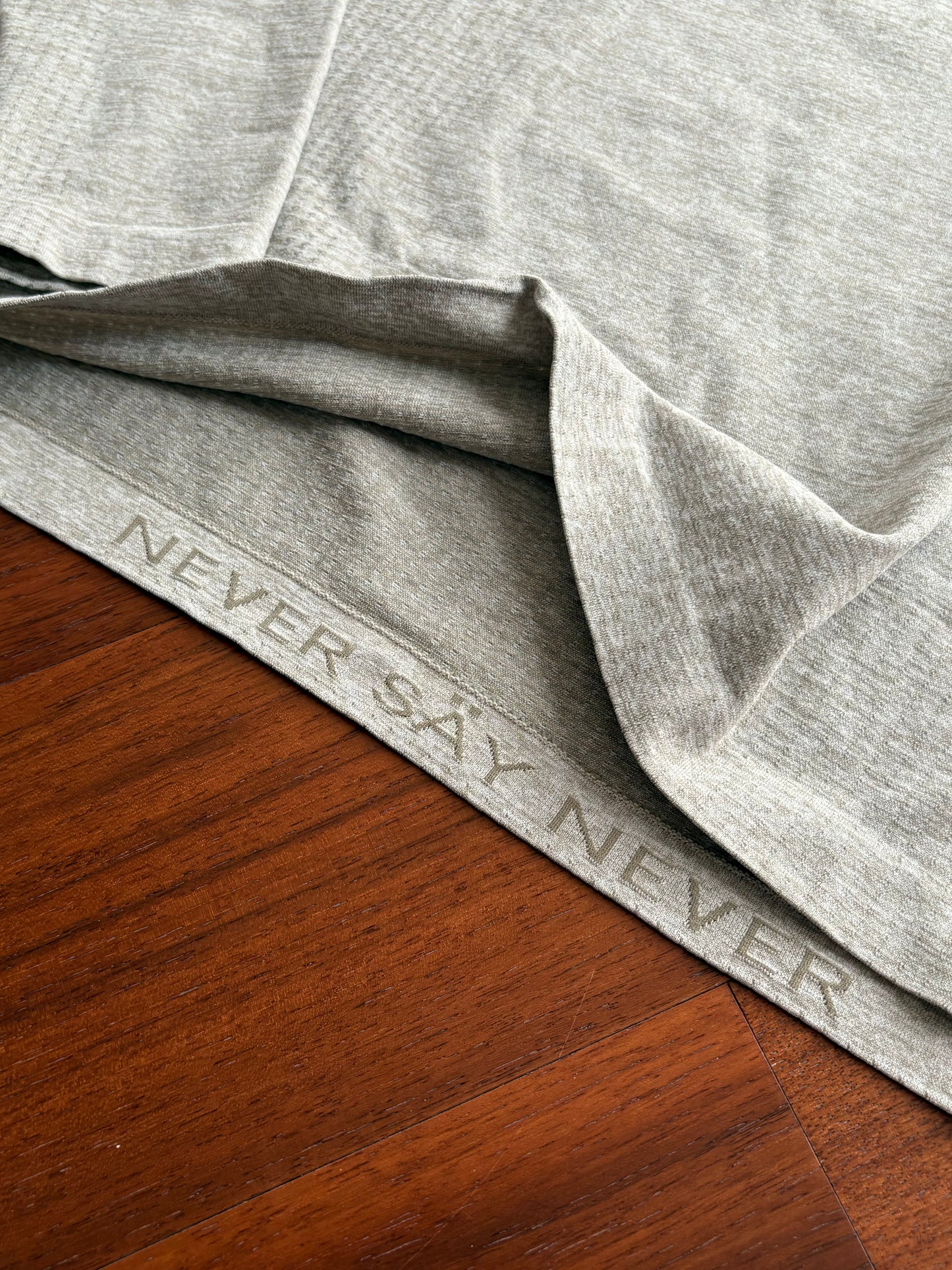 gggcomplex_MVT_short_sleeve_slogan