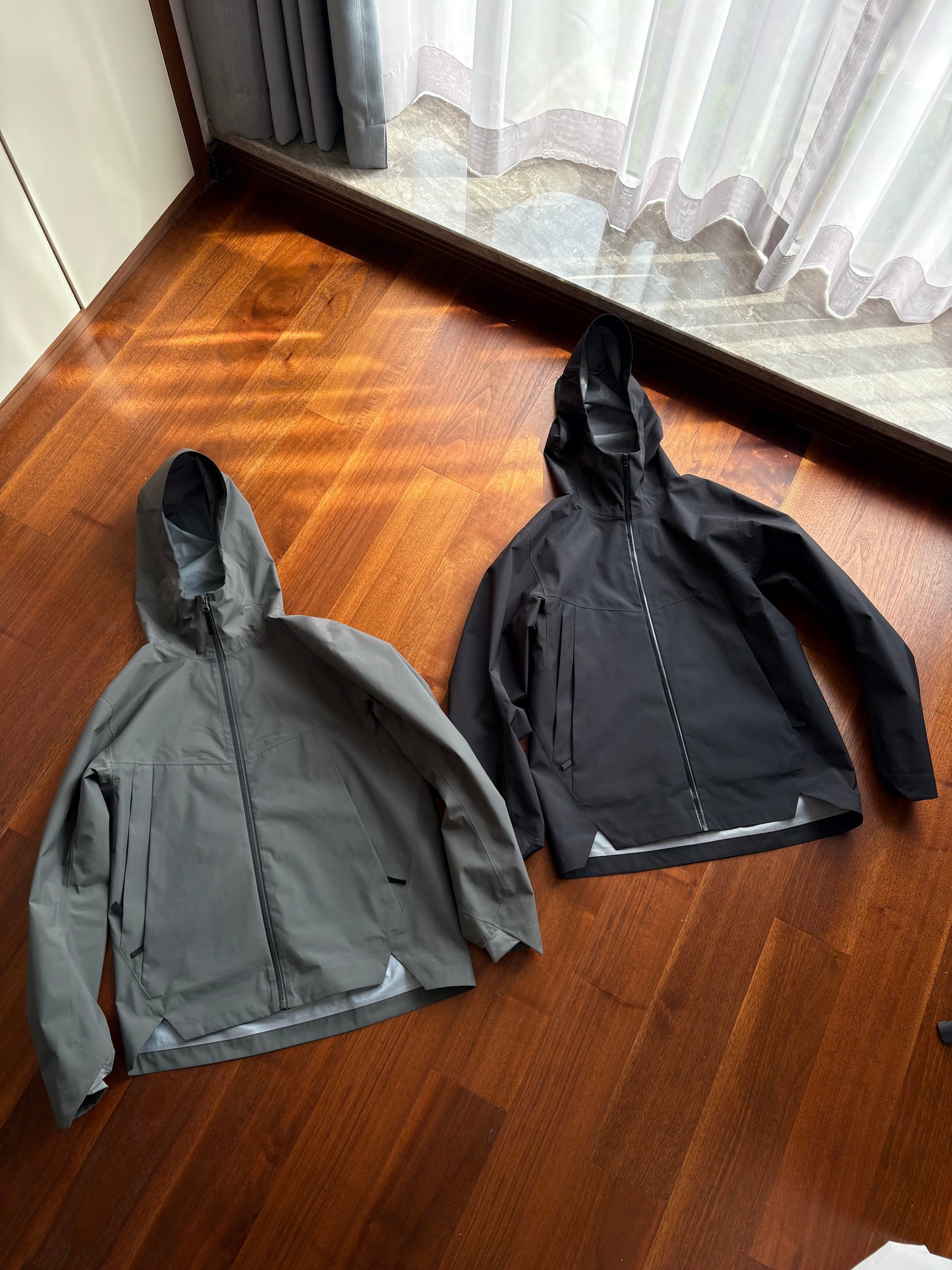 gggcomplex aris jacket with green and black color