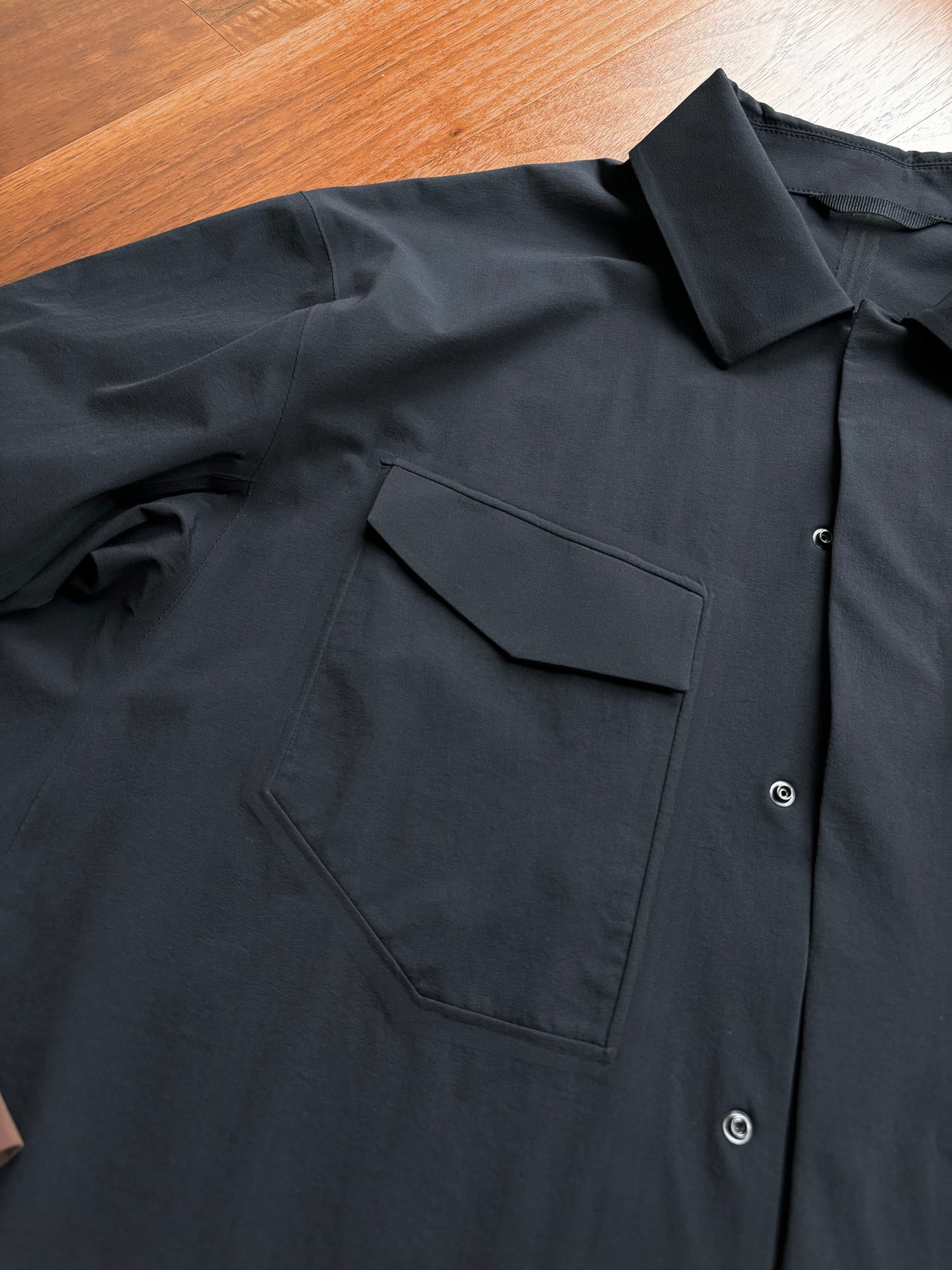 playing field short sleeve shirt with flap chest pockets