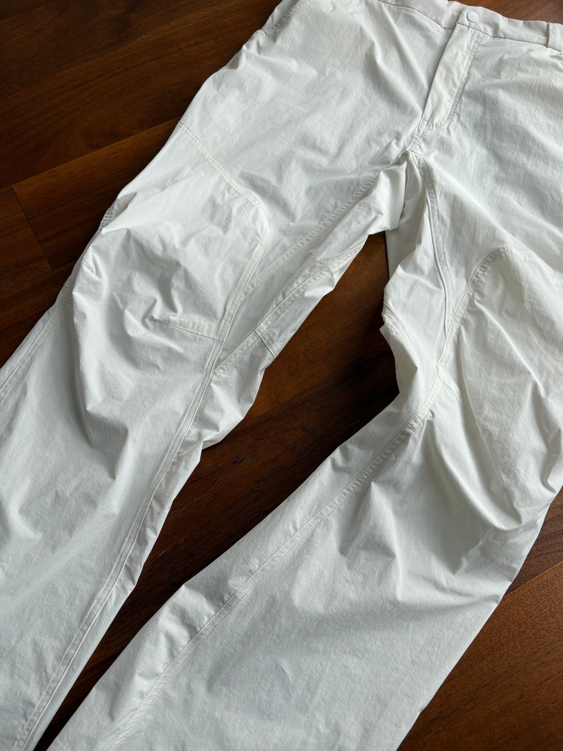 cronim pants white detail 