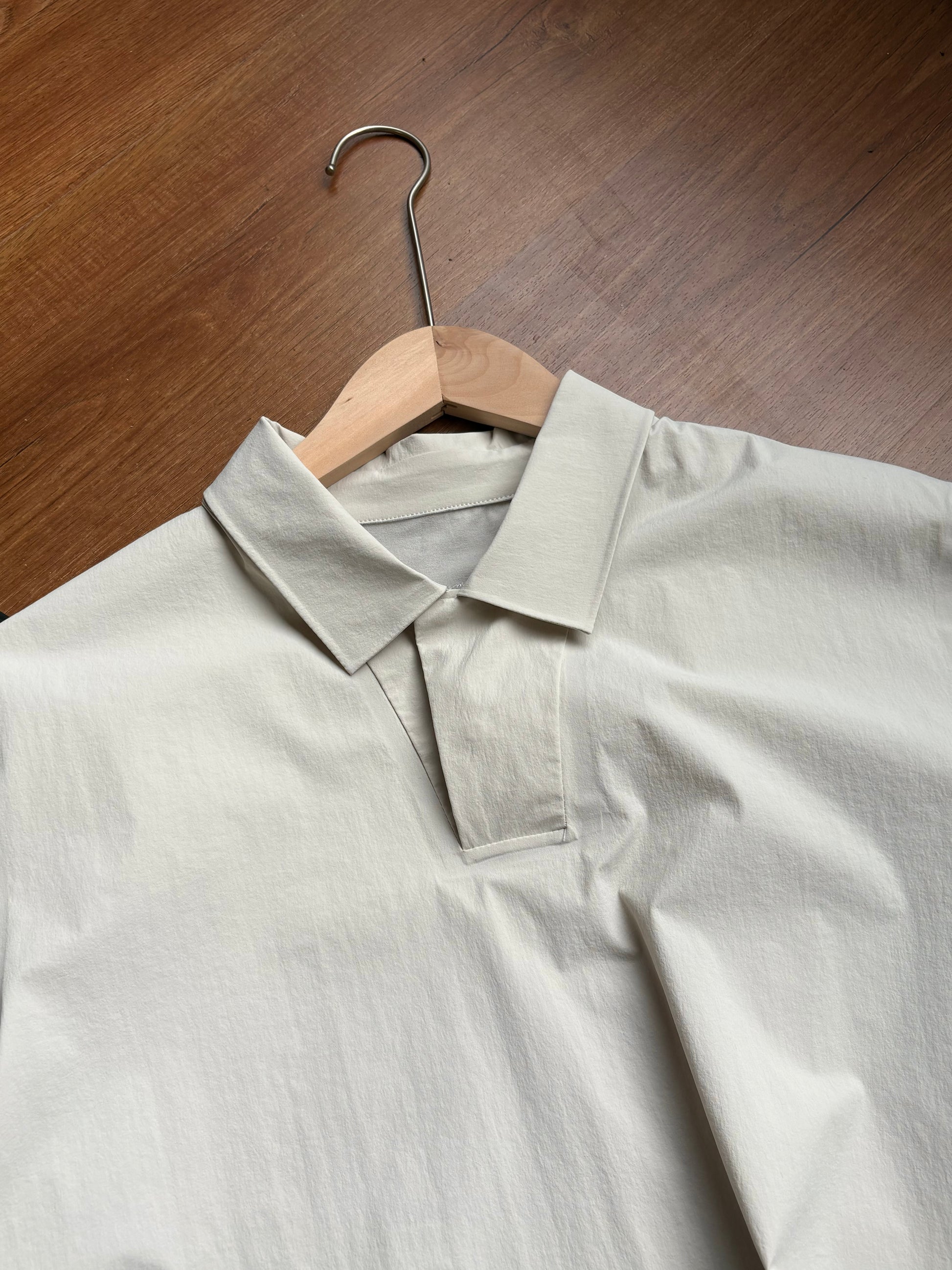 deconstructing_polo_shirt_with v neck design