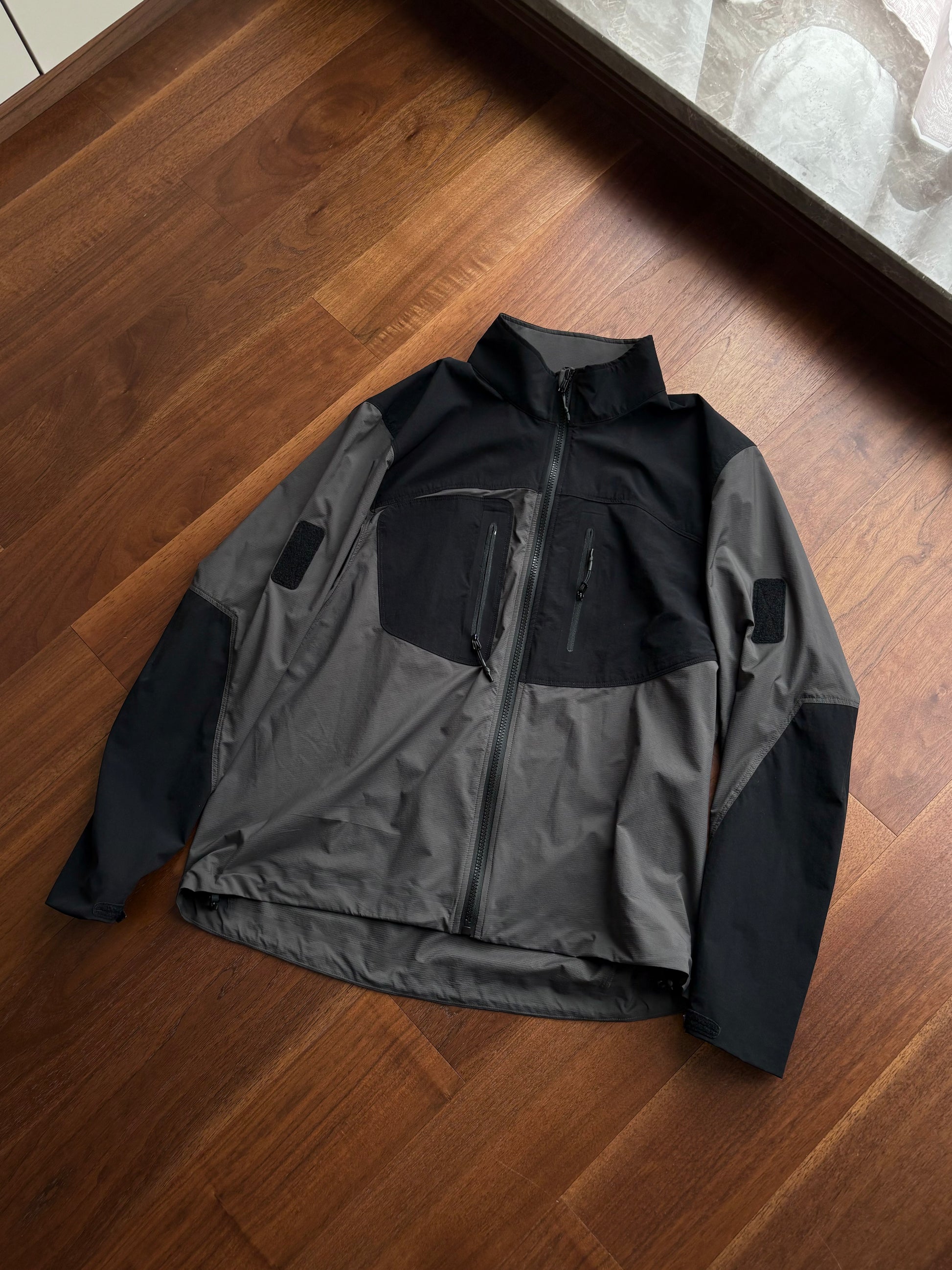 gggcomplex_hangdog_system_a_front