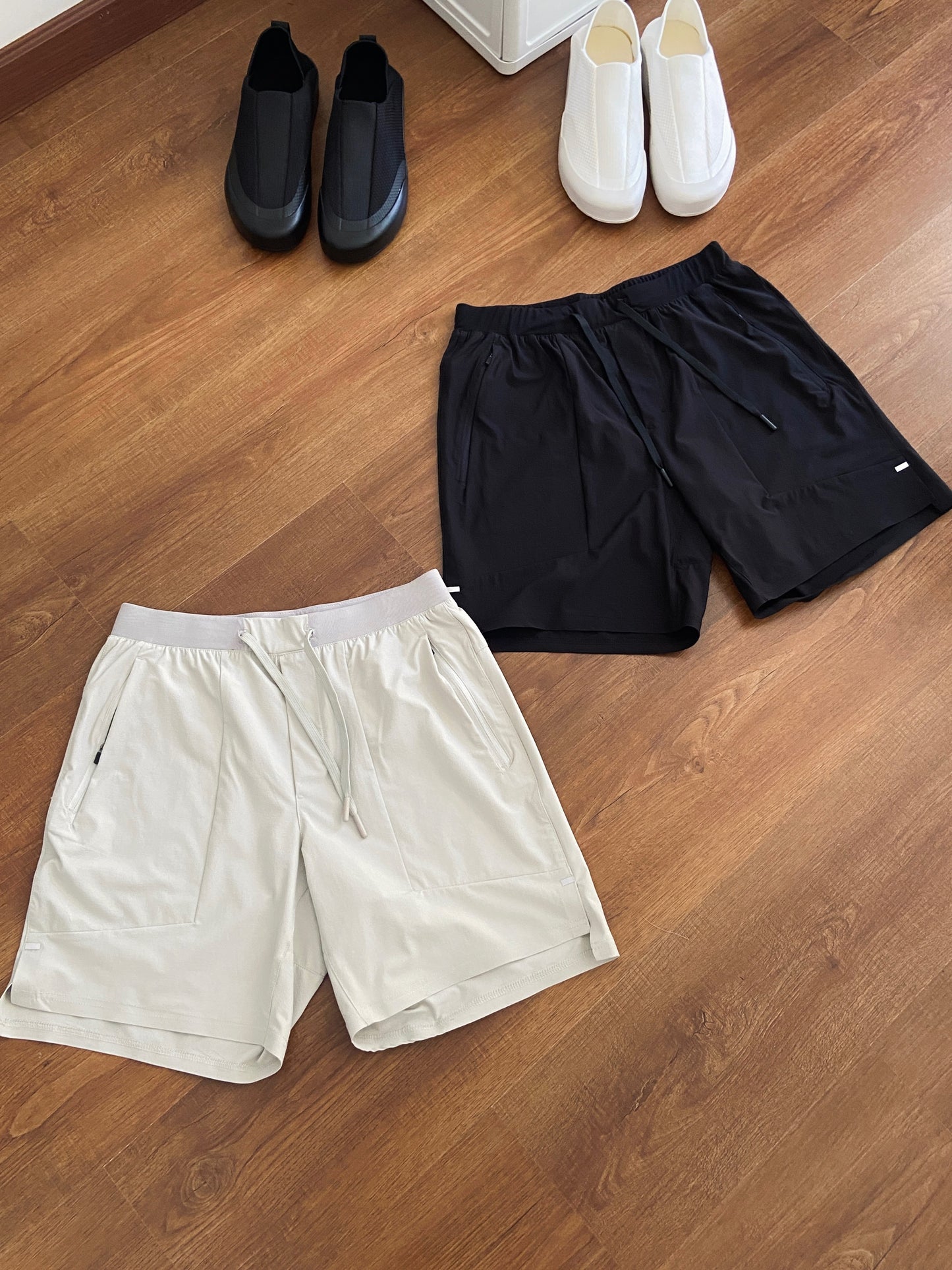 ltt shorts with beige and black 