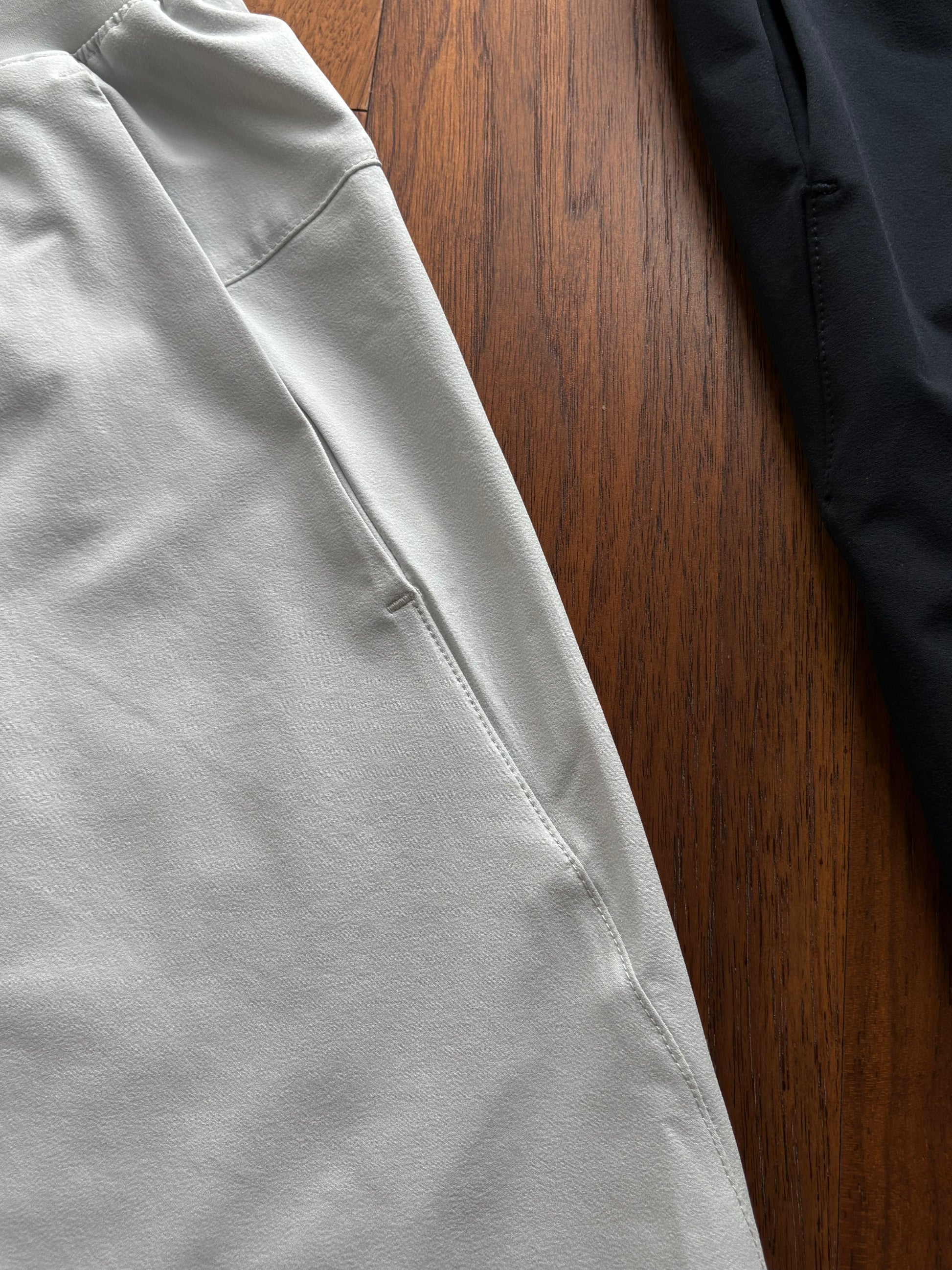zeroed in shorts Side zippered pocket
